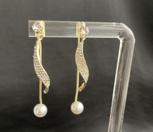 gold plated pearl earrings